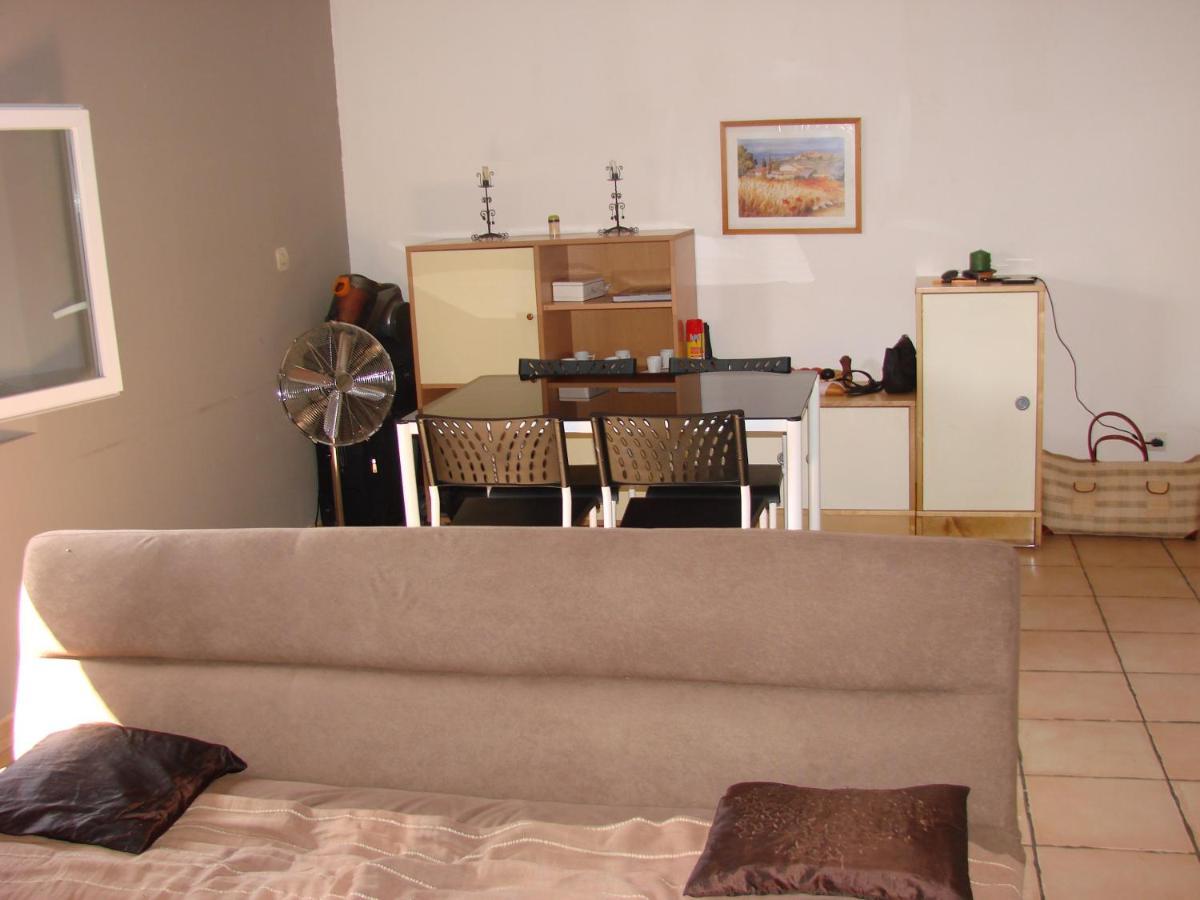 25 Fm 2 D Apartment Coursan Exterior foto